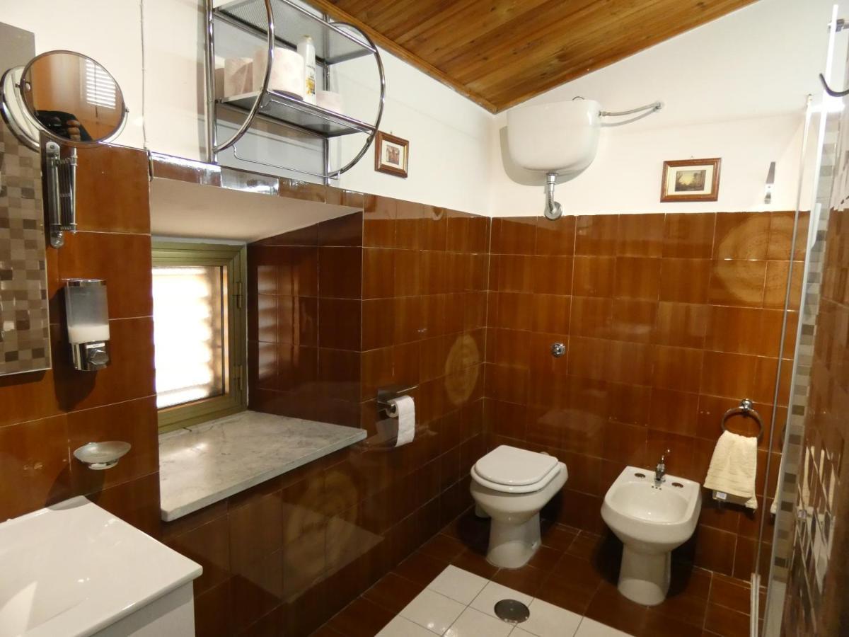 Holiday House Appartement Santa Severina Buitenkant foto